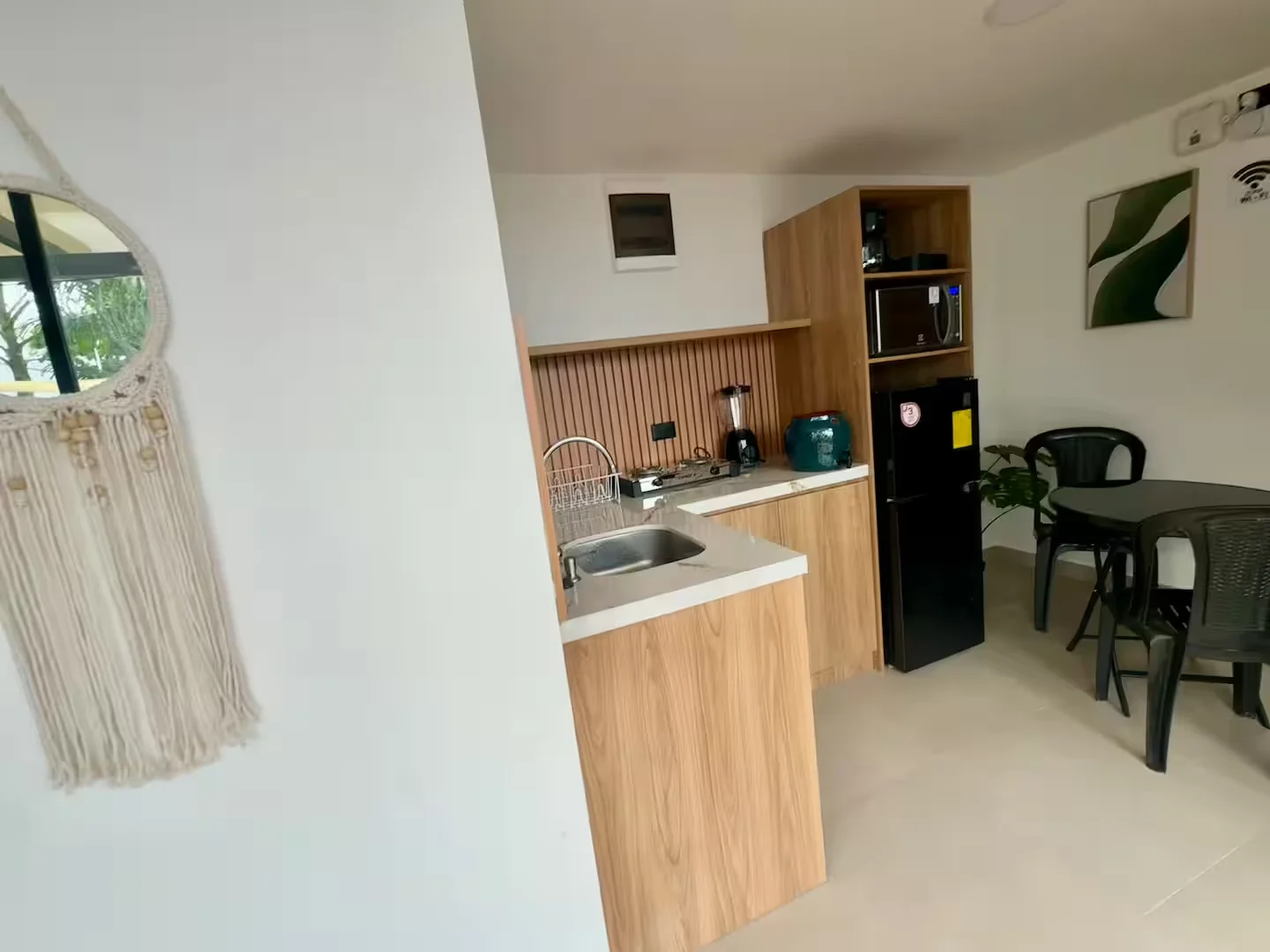 Container Stay 1 — cocina