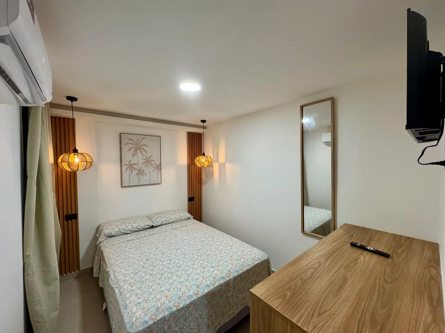 Container Stay 1 — habitación 2