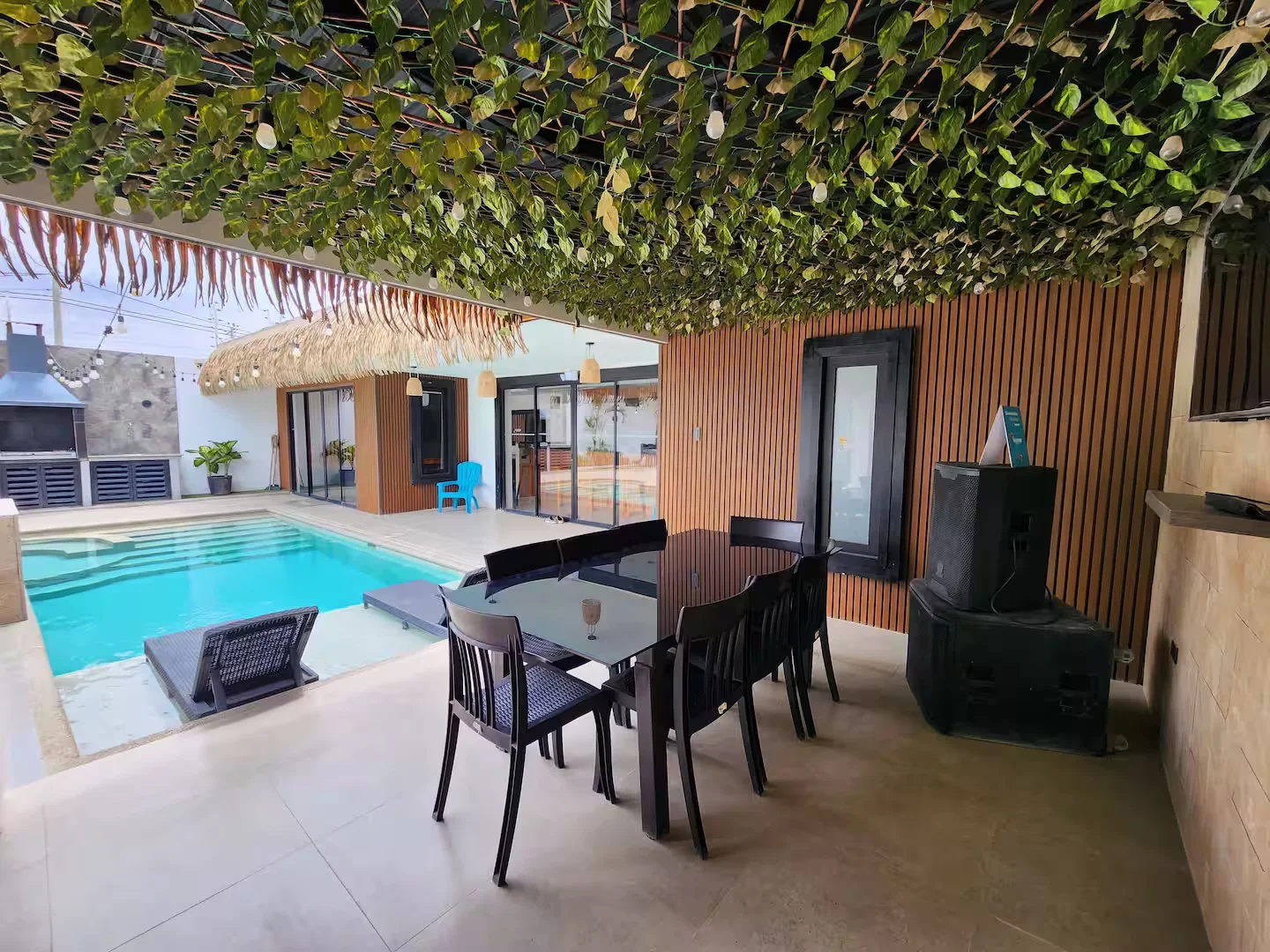 Home One — exterior vista 5