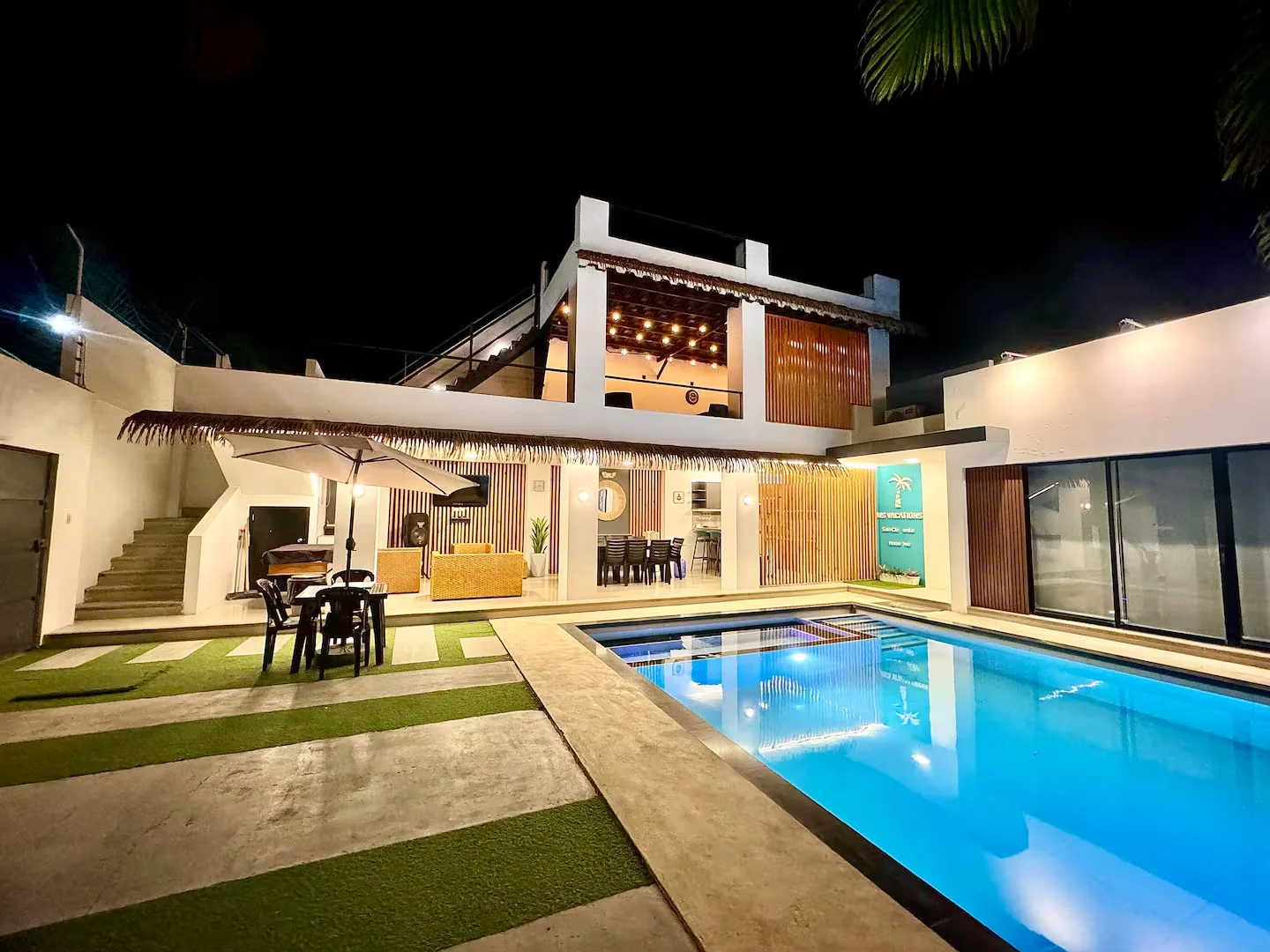 Home Two — exterior vista 3