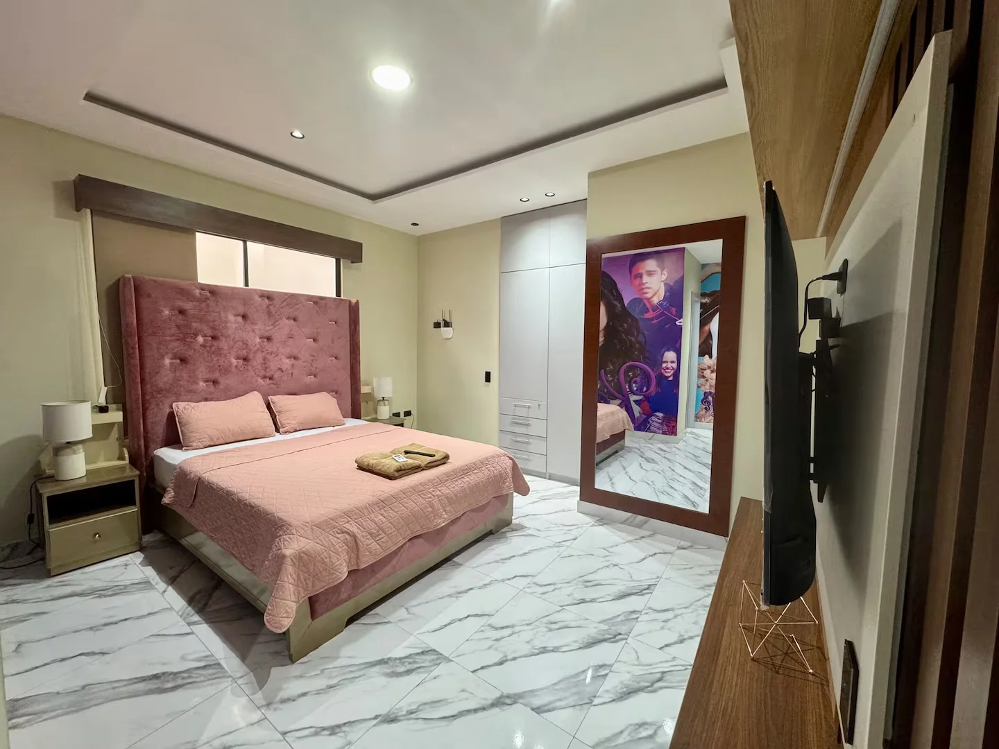 Los Pinos — habitación 1