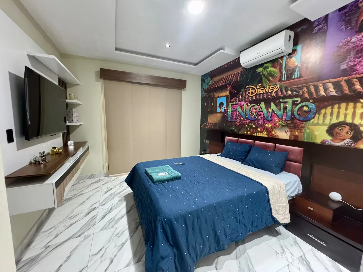 Los Pinos — habitación 5